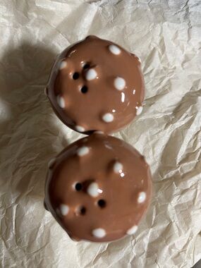 Cracker Barrel Brown and White Polka Dot Salt and Pepper Shakers